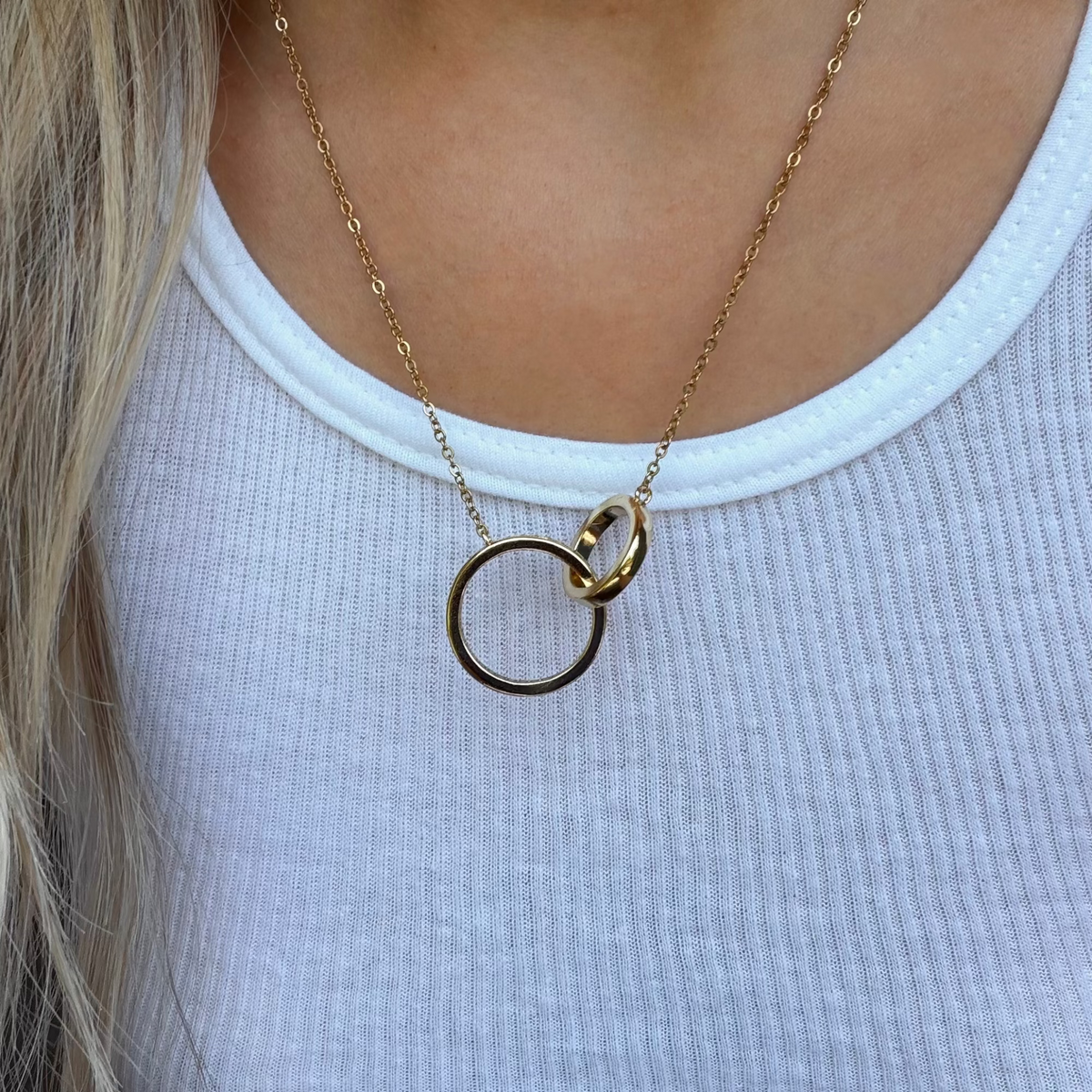Spark Link Necklace