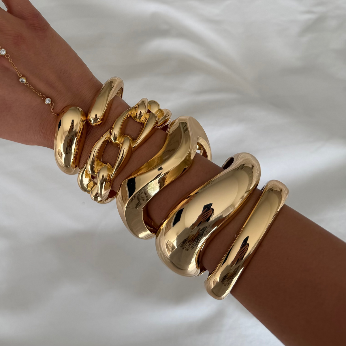 Serpent Bangle