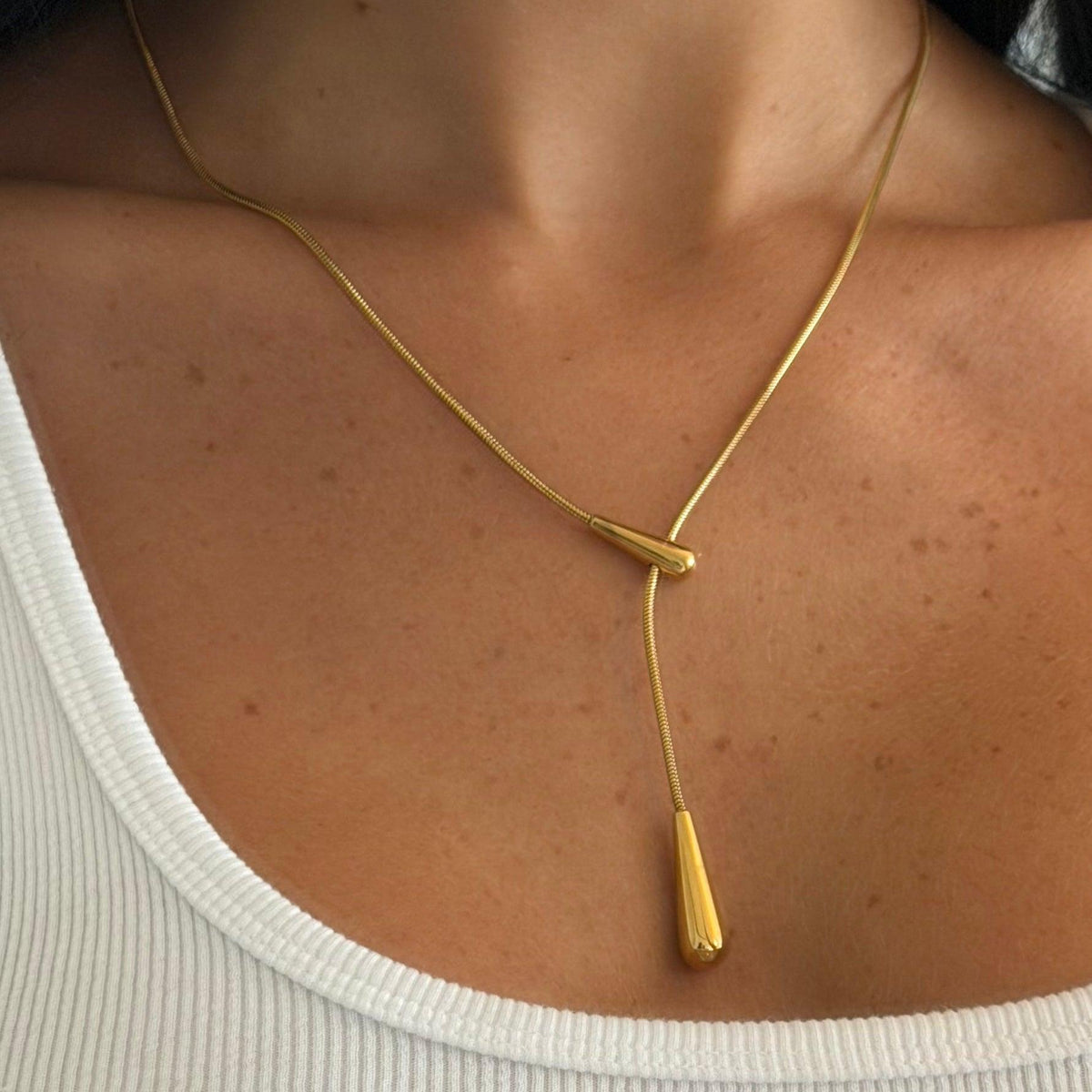 Leah Lariat Necklace